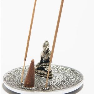 BUDDA METAL CONE +INCENSE BURNER